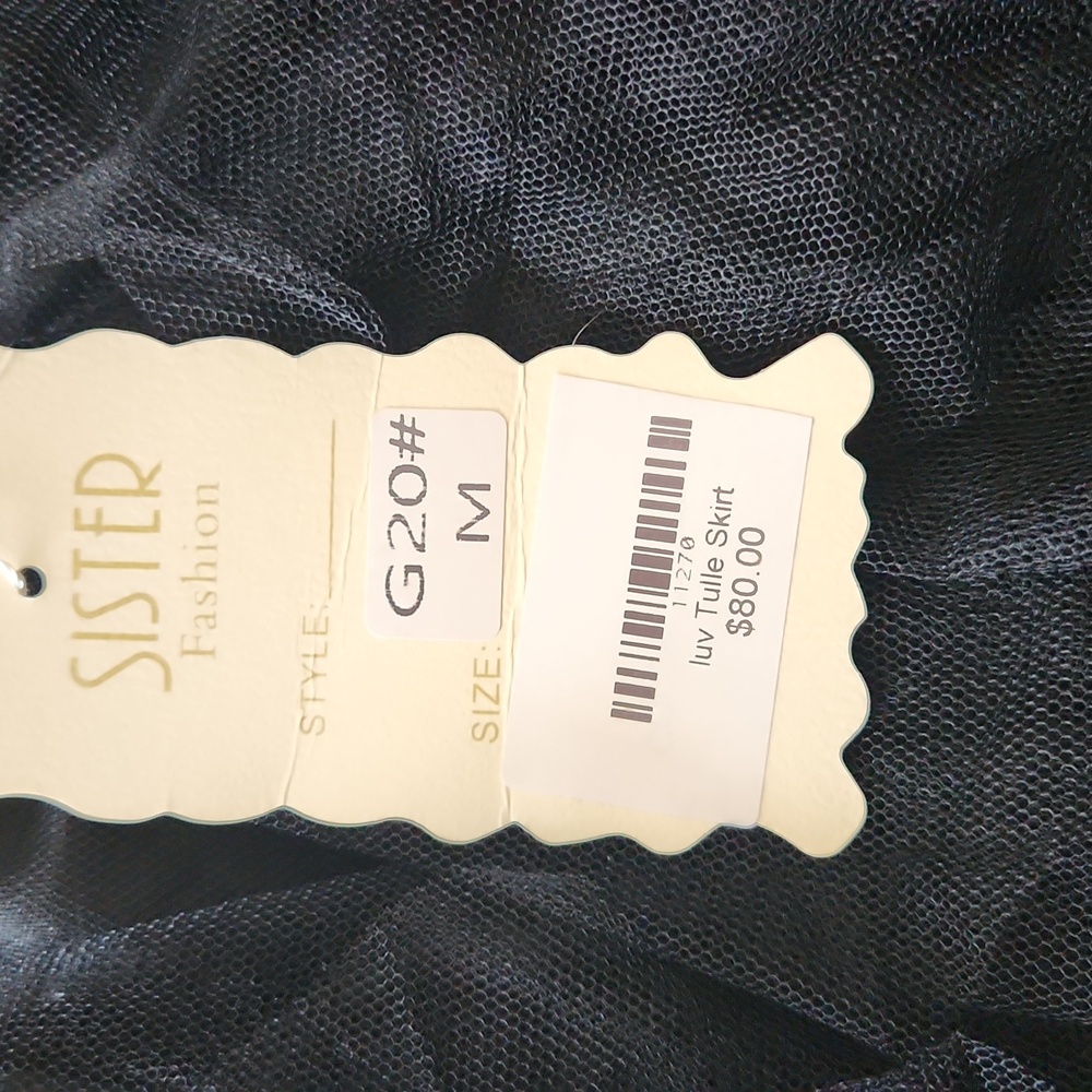 Chic Black Layered Maxi Skirt - Picture 5 of 5
